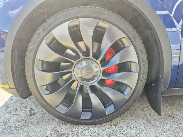 Tesla Model Y Performance D