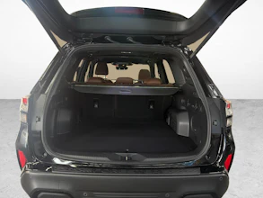 https://vehicle.imgix.net/4403544/010ffd92-6489-4ef1-bdf4-34a553159b99.jpg