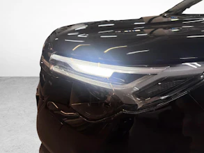 https://vehicle.imgix.net/4403544/395de475-ae8b-4f1e-b23b-92ee917f9ee3.jpg