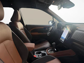 https://vehicle.imgix.net/4403544/5dc3f904-4be3-4356-9386-f0ff0fbbe429.jpg