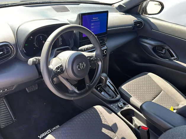 Toyota Yaris Cross 1.5 VVT-i HSD Trend AWD-i