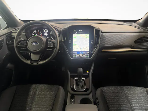 Subaru Forester Station 2.0i e-Boxer Swiss Plus