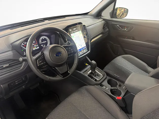 Subaru Forester Station 2.0i e-Boxer Swiss Plus