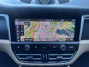 Porsche Macan T