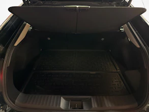 https://vehicle.imgix.net/4403567/d9c31bd9-d5f8-4e22-aa47-df5d2467fd4d.jpg