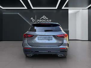 Mercedes-Benz GLA 250 Swiss Star AMG Line 4matic