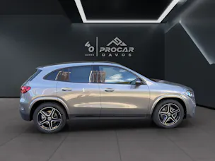 Mercedes-Benz GLA 250 Swiss Star AMG Line 4matic