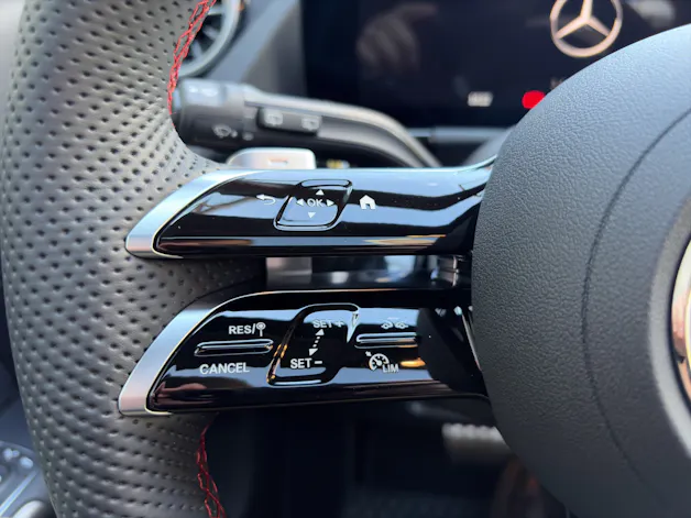 Mercedes-Benz GLA 250 Swiss Star AMG Line 4matic