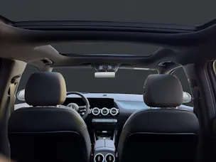 Mercedes-Benz GLA 250 Swiss Star AMG Line 4matic