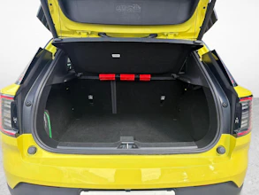 https://vehicle.imgix.net/4403582/9e407cf7-80b9-4d1f-9f58-c09ec55ee525.jpg