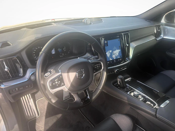 immagine del veicolo VOLVO V60