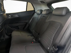 https://vehicle.imgix.net/4403598/e40492b1-0d74-4921-8749-c80a0c525408.jpg