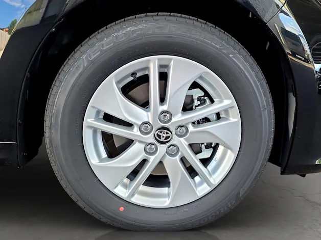 Toyota Yaris 1.5 VVT-i HSD Comfort