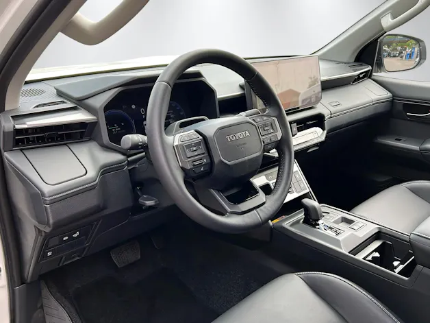 Toyota Hilux Double Cab.-Pick-up 59KWh Style