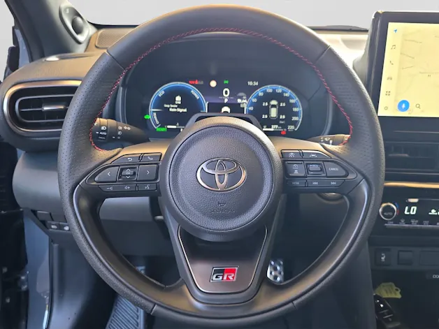 Toyota Yaris Cross 1.5 VVT-i HSD GR Sport