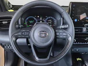 Toyota Yaris Cross 1.5 VVT-i HSD Premium AWD-i