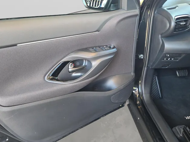 Toyota Yaris Cross 1.5 VVT-i HSD Trend AWD-i