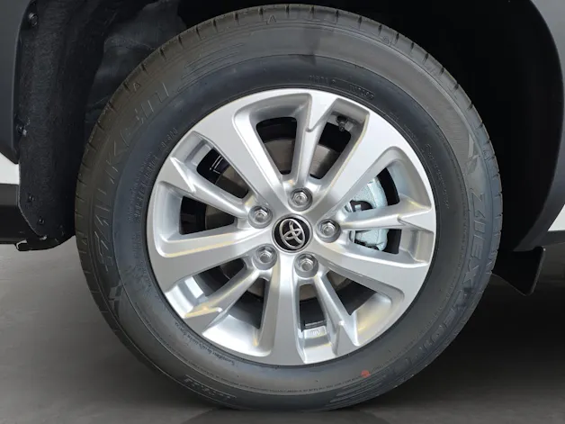 Toyota Yaris Cross 1.5 VVT-i HSD Comfort AWD-i