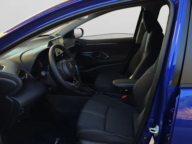 Toyota Yaris 1.5 VVT-i HSD Trend