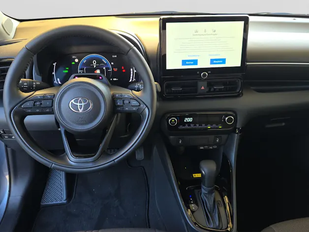 Toyota Yaris 1.5 VVT-i HSD Trend