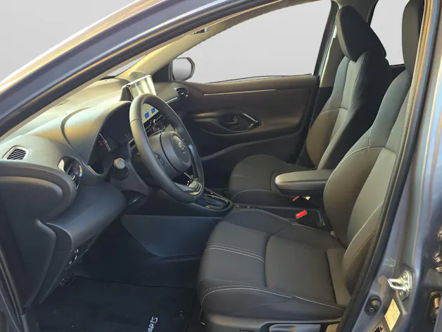 Toyota Yaris 1.5 VVT-i HSD Trend