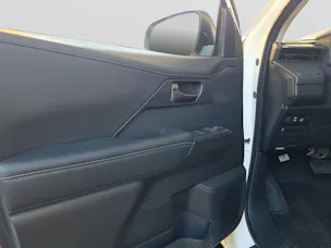 Toyota Hilux Double Cab.-Pick-up 59KWh Style