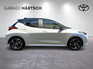 Toyota Yaris 1.5 VVT-i HSD Premium
