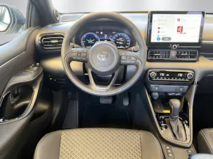 Toyota Yaris 1.5 VVT-i HSD Premium