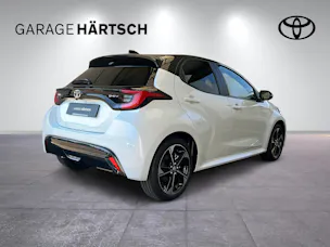 Toyota Yaris 1.5 VVT-i HSD Premium