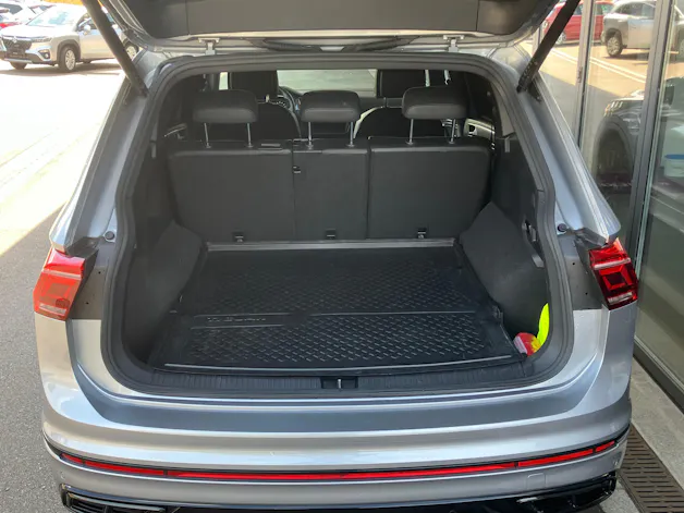 VW Tiguan 2.0 TSI R-Line DSG