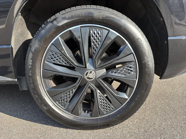 Škoda Karoq 2.0 TSI SportLine 4x4 DSG