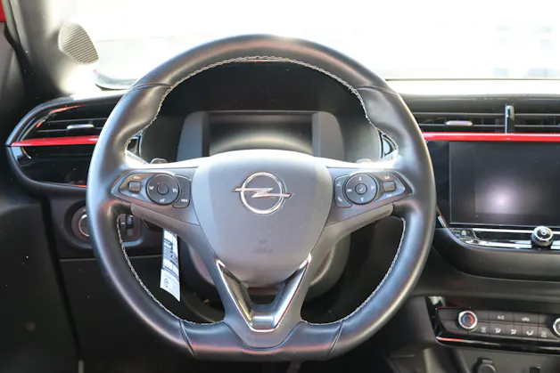 Opel Corsa 1.2 T 130 GS Line