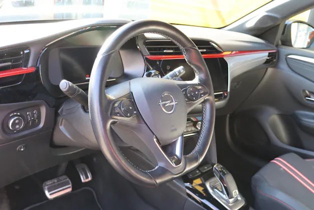 Opel Corsa 1.2 T 130 GS Line