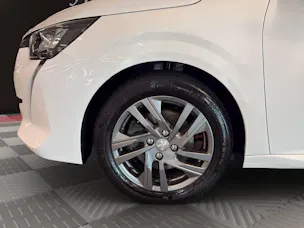 Peugeot 208 1.2 PureTech Active Pack EAT8