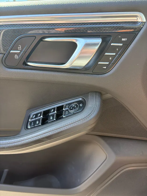 Porsche Macan PDK