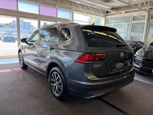 VW Tiguan Allspace 1.5TSI EVO Comfortline DSG | CH | Panorama | Leder Vienna | 7 Sitzer |