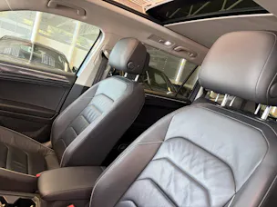 VW Tiguan Allspace 1.5TSI EVO Comfortline DSG | CH | Panorama | Leder Vienna | 7 Sitzer |