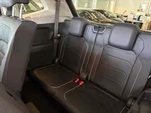 VW Tiguan Allspace 1.5TSI EVO Comfortline DSG | CH | Panorama | Leder Vienna | 7 Sitzer |