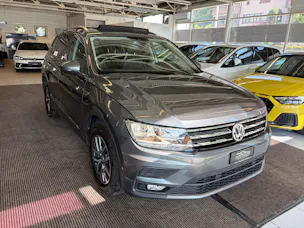 VW Tiguan Allspace 1.5TSI EVO Comfortline DSG | CH | Panorama | Leder Vienna | 7 Sitzer |
