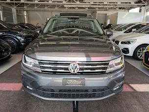 VW Tiguan Allspace 1.5TSI EVO Comfortline DSG | CH | Panorama | Leder Vienna | 7 Sitzer |