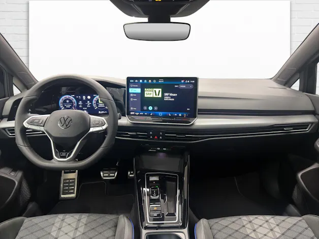 VW Golf VIII Variant 1.5 eTSI R-Line DSG