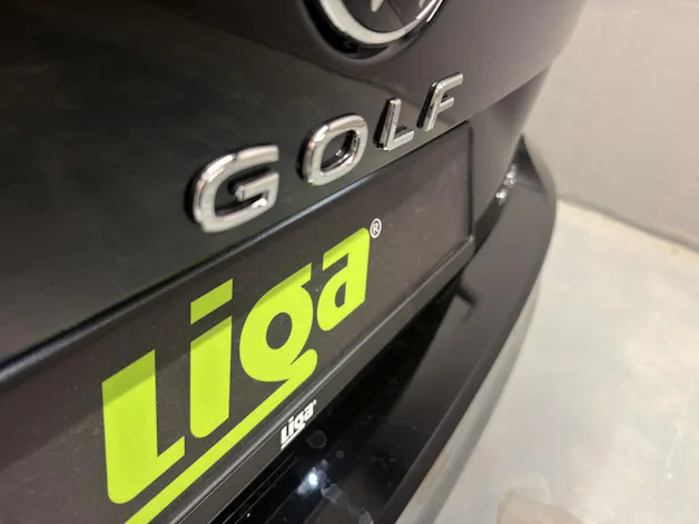 VW Golf VIII Variant 1.5 eTSI R-Line DSG