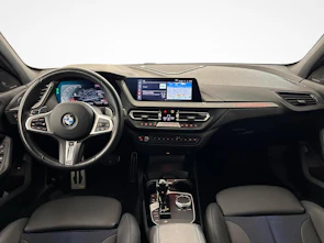 image du véhicule BMW 120d xDrive M-Sport