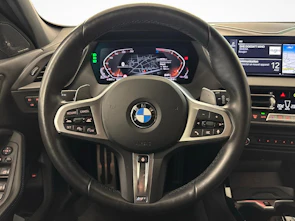 image du véhicule BMW 120d xDrive M-Sport