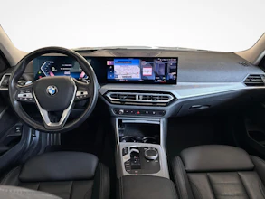 https://vehicle.imgix.net/4403935/3a0ee697-a4de-4b7f-89b0-c728470b3df9.jpg