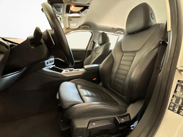 BMW 320d xDrive Touring 48V
