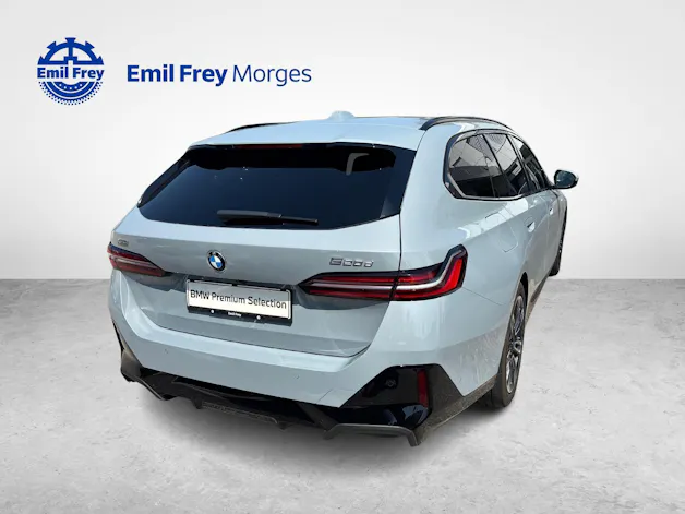 BMW 520d xDrive Touring M-Sport 48V