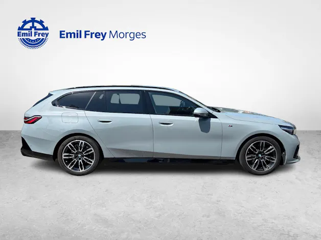 BMW 520d xDrive Touring M-Sport 48V