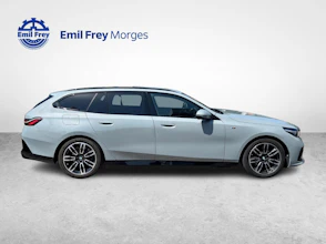 https://vehicle.imgix.net/4403936/933229c2-25a6-4710-8e3f-5189de83d524.jpg