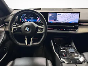 BMW 520d xDrive Touring M-Sport 48V
